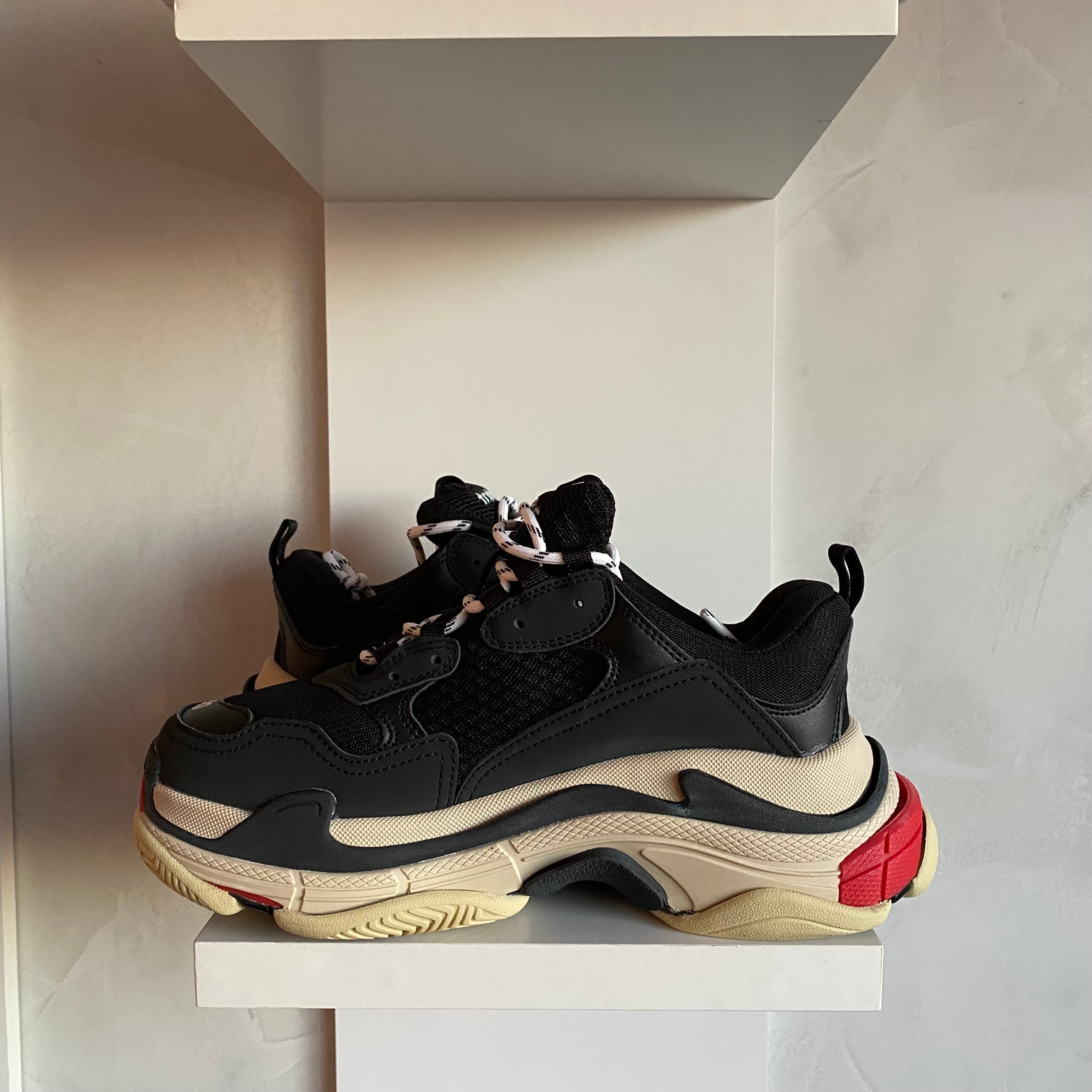 Balenciaga Triple S Black White Red (Pronta Entrega)