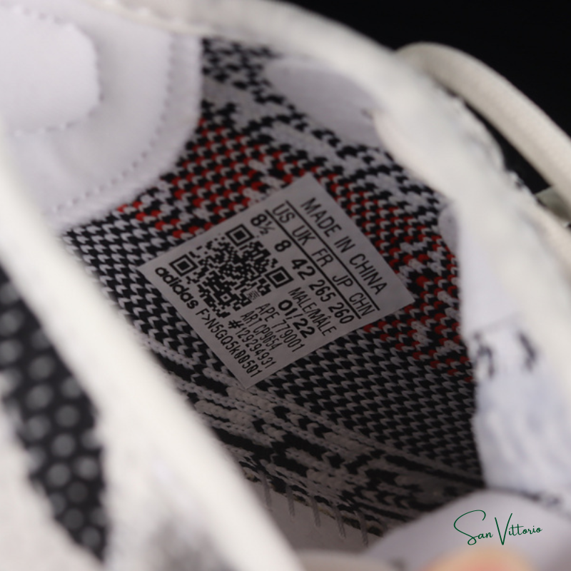 Yeezy Boost 350 V2 "Zebra"