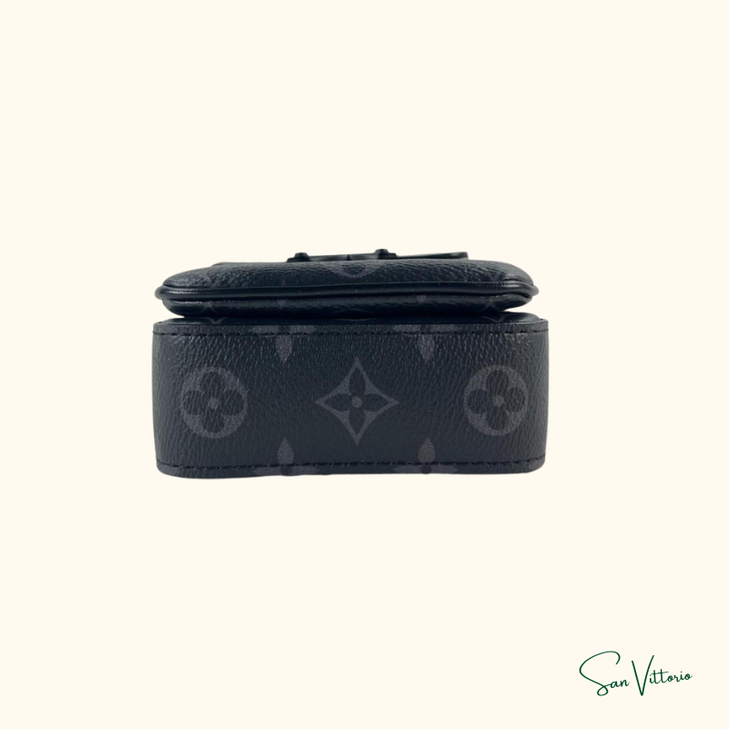 Carteira S-Lock Vertical Wearable Monogram Eclipse Louis Vuitton