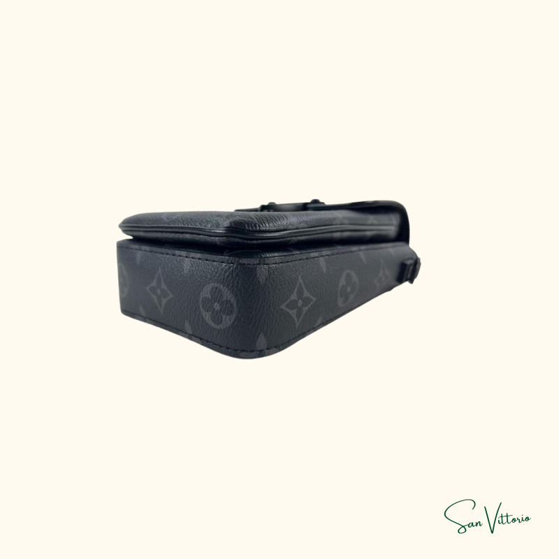 Carteira S-Lock Vertical Wearable Monogram Eclipse Louis Vuitton