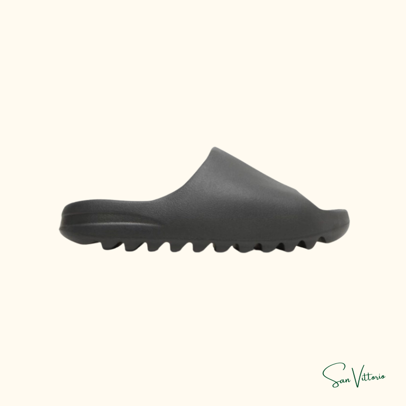Sandália Yeezy Slide "Onyx"