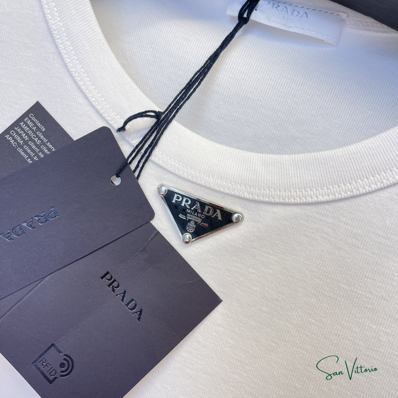 Camiseta Com Logo Triangular - Prada