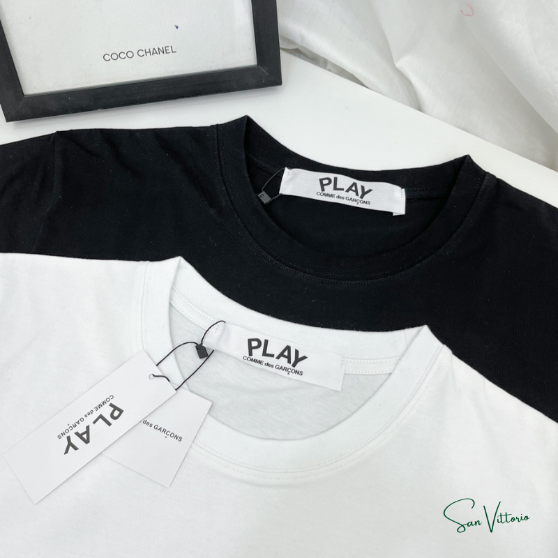 Camiseta "Black Emblem" CDG