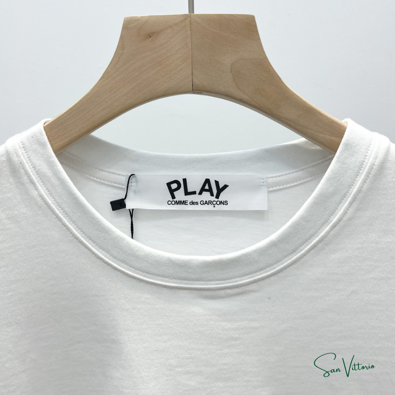 Camiseta "Black Emblem" CDG