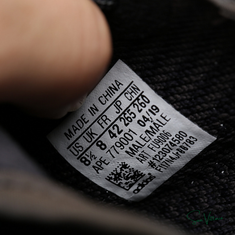 Yeezy Boost 350 V2 "Black" Non-Reflective