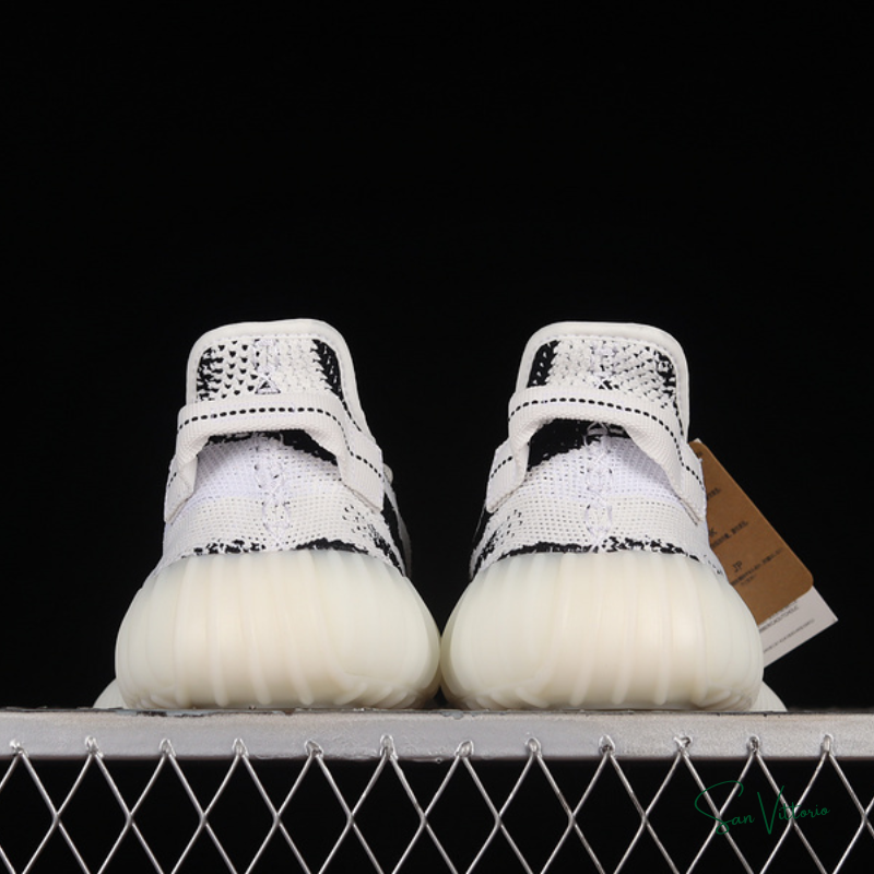 Yeezy Boost 350 V2 "Zebra"