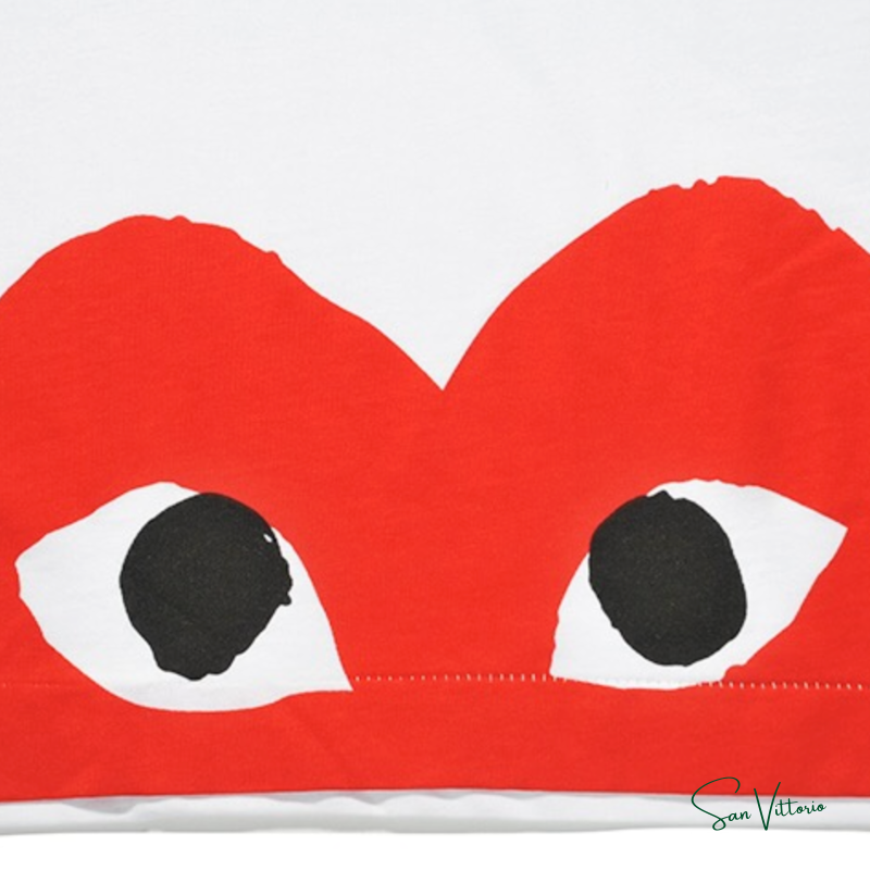 Camiseta "Play Bottom Heart Tee" CDG