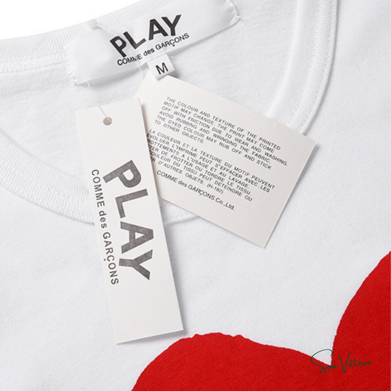 CDG Play Camiseta Com Estampa Gráfica