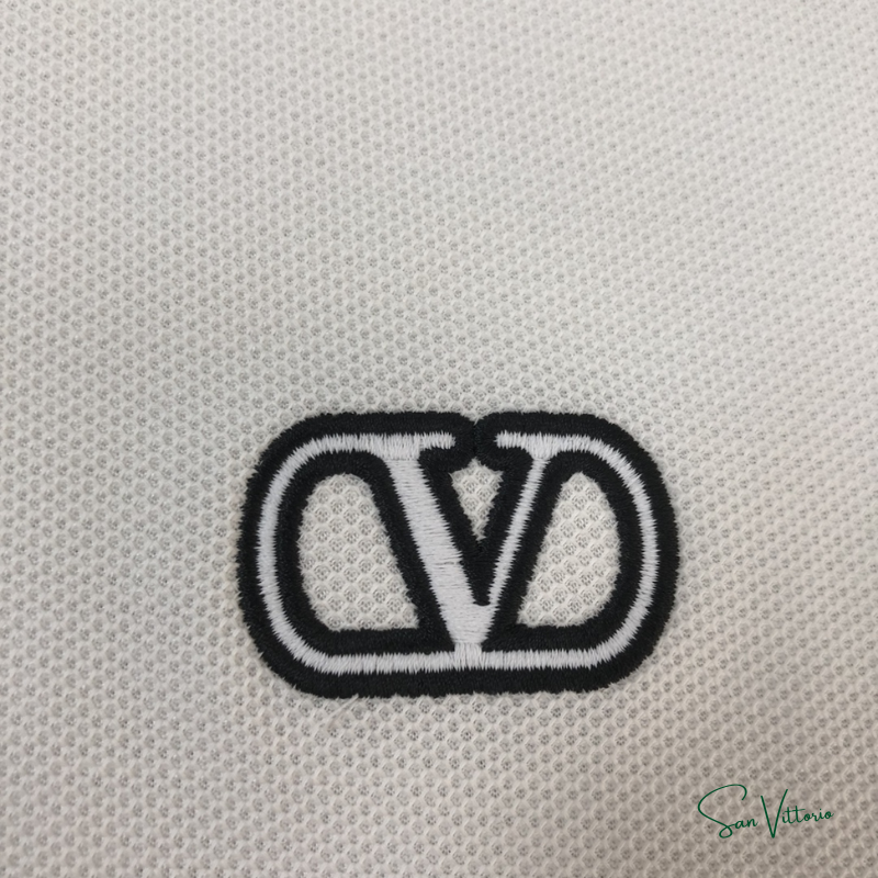 Camiseta Polo Bordada - Valentino