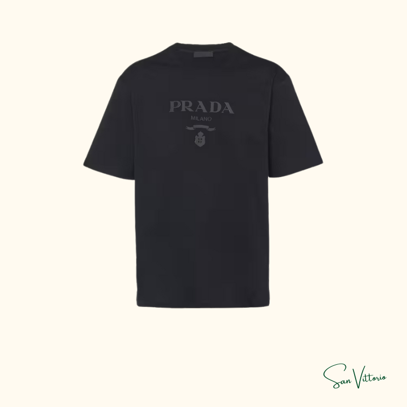 Camiseta com Logo Prada