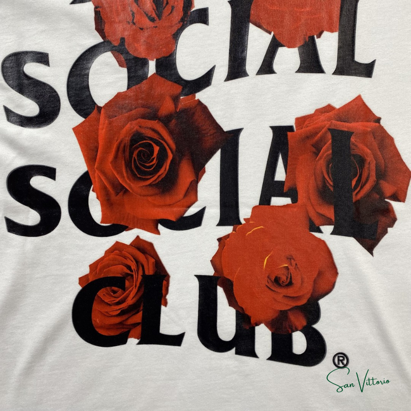 Camiseta  "Floral Rose" Anti Social Social Club