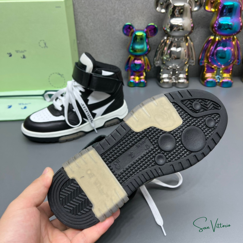 Tênis "Virgil Logo Caravaggio" Off-White Preto Cano Alto
