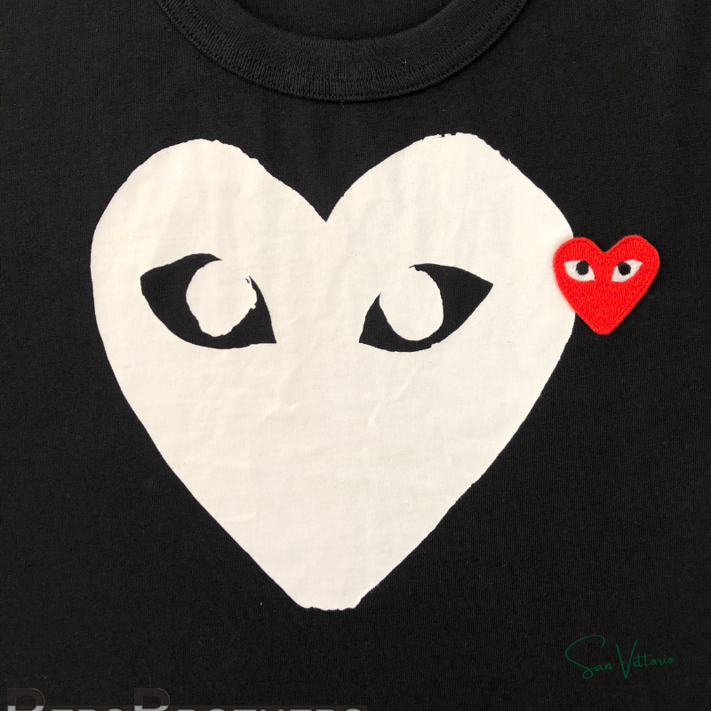 Camiseta "Heart Logo" CDG