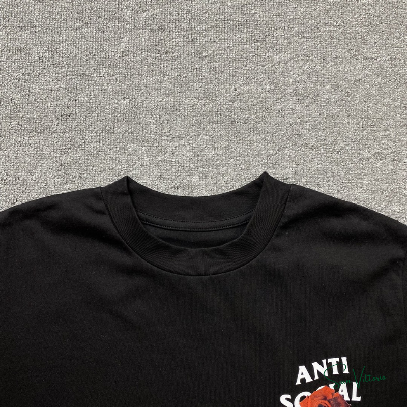 Camiseta  "Floral Rose" Anti Social Social Club