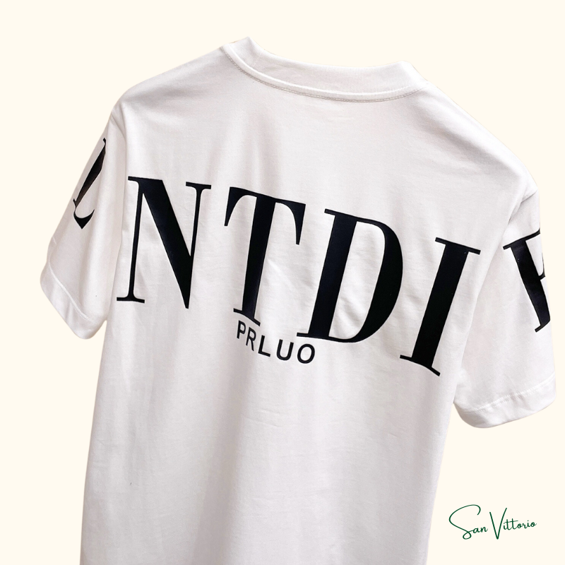 Camiseta "V" Valentino